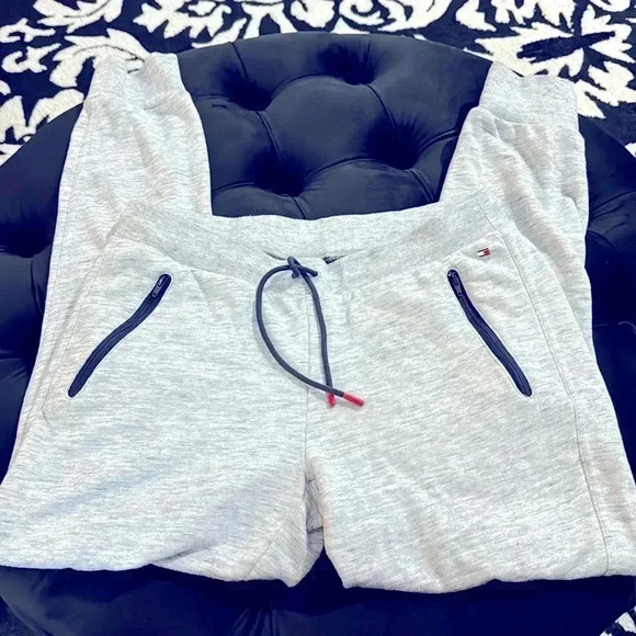 Tommy Hilfiger Adaptive Jogger Pants Size Small Comfy Lounge athleisure Y2K - Picture 2 of 14